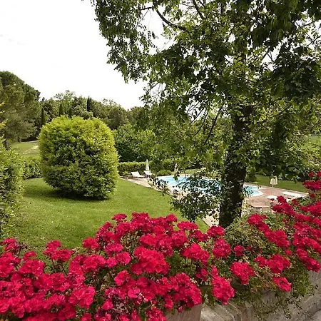 Villa Sleeps 14 Pool Wifi Montemaggiore al Metauro