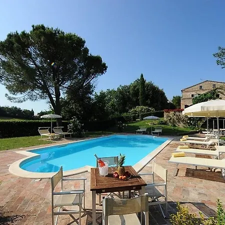 Villa Sleeps 14 Pool Wifi Montemaggiore al Metauro