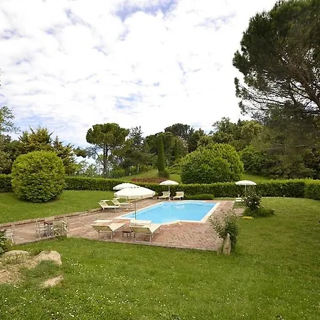 Sleeps 14 Pool Wifi * Montemaggiore al Metauro