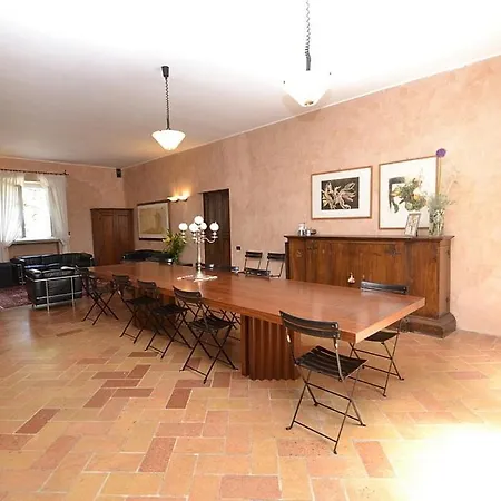 Sleeps 14 Pool Wifi
